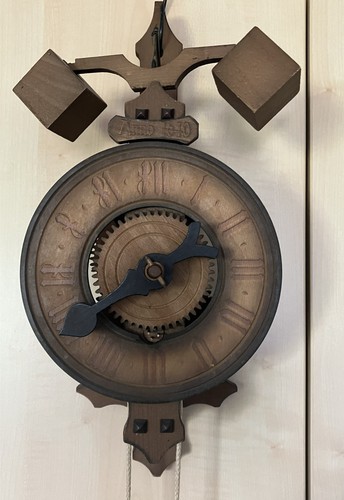 Alte waagbalkenuhr - alte,