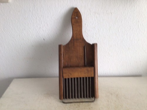 Alte holzreibe shabby - alte, brocante